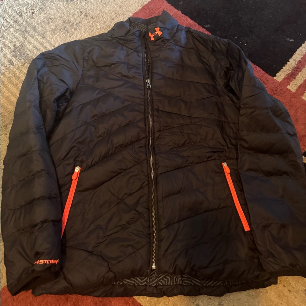 Under Armour Black and Gray Patterned Jacket